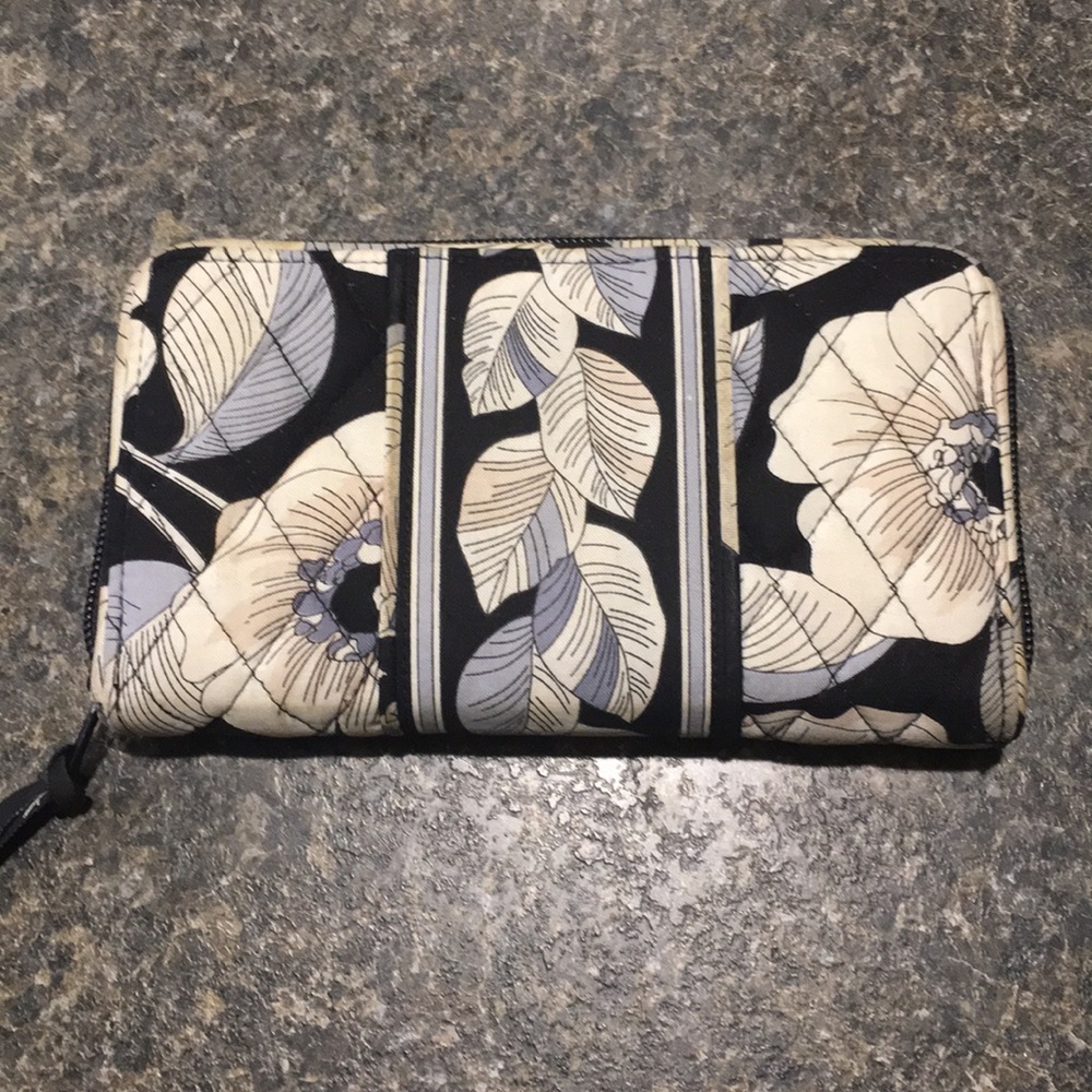 Vera Bradley wallet